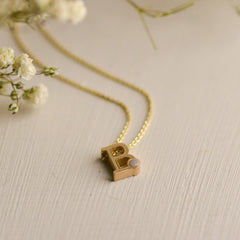 Gedenksieraden met initialen