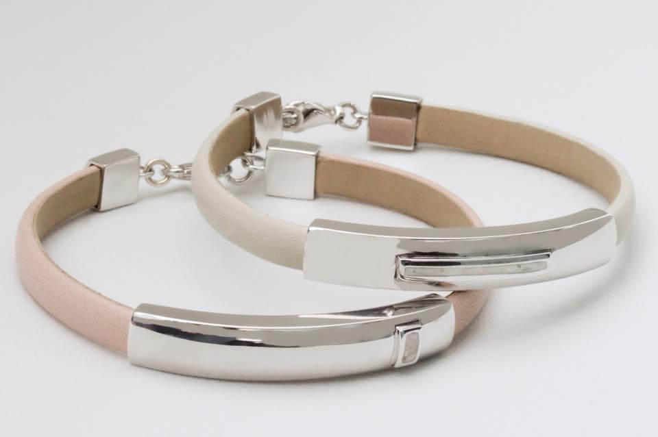 Lederen as armband met roségouden edelmetaal afwerking