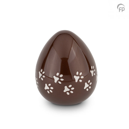 Deze orginele metalen mini urn is gemaakt van hoogwaardige materialen zoals messing en aluminium, voorzien van een laklaag.