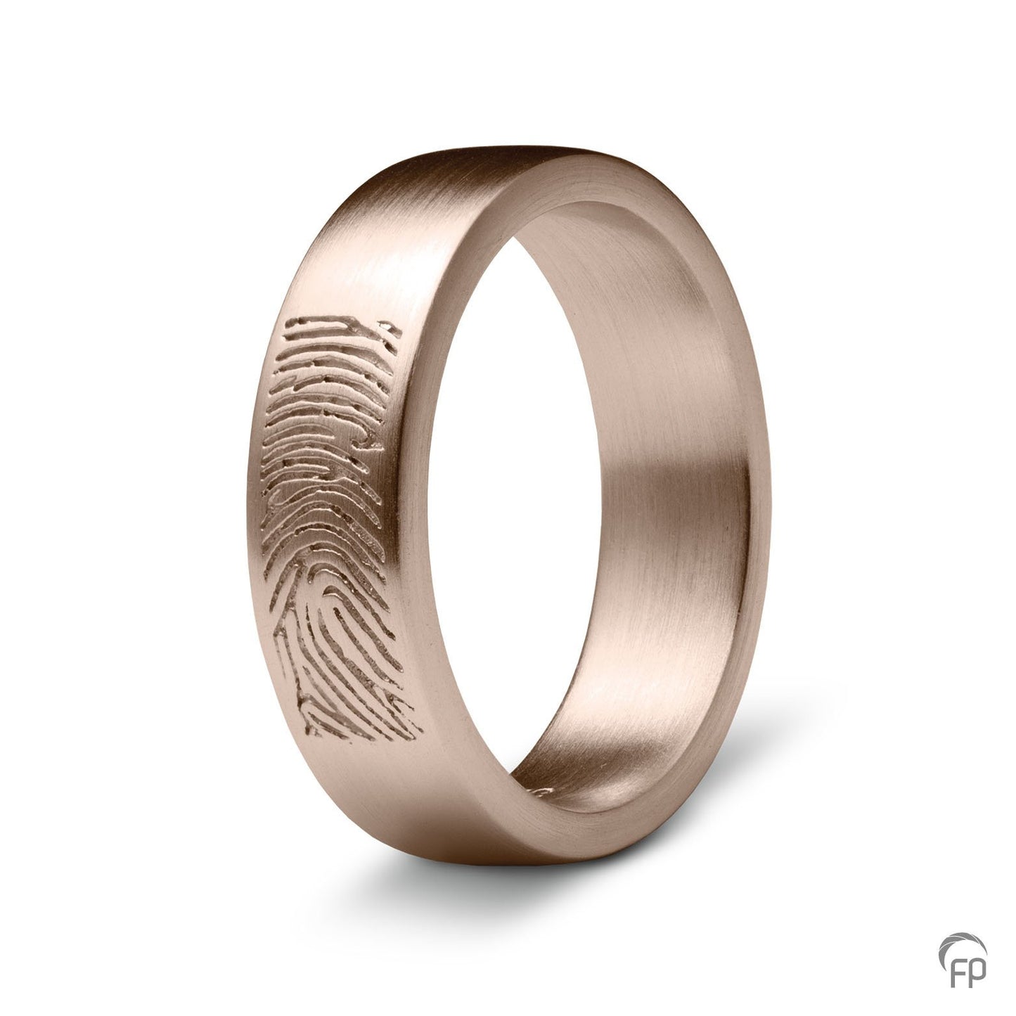 Deze ring van 6 mm breedte met vingerafdruk, heeft een stijlvol en strak design. Het is een tijdloos gedenksieraad met een afwerking naar keuze in glans of matte look.