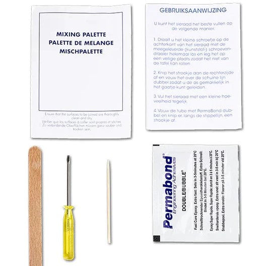 Deze vulset is speciaal samengesteld om een assieraad eenvoudig mee te vullen met as of haar. De inhoud van het setje bestaat uit: een gebruiksaanwijzing, twee componenten lijm, een mixpalet, houten staafje, een vulkoker, een prikker en een schroevendraaier op maat.