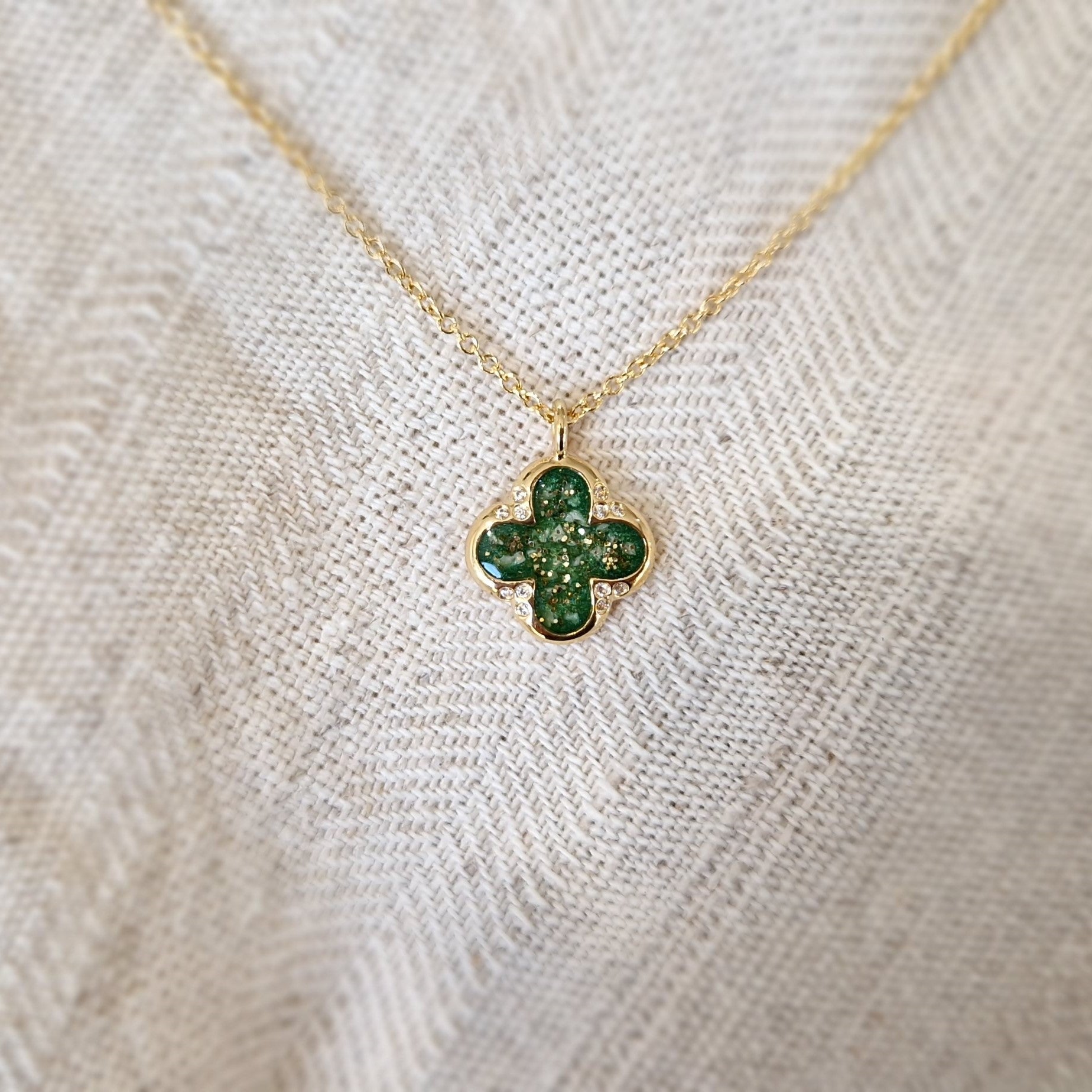 Ashanger als gedenksieraad, klavertje vier.alle