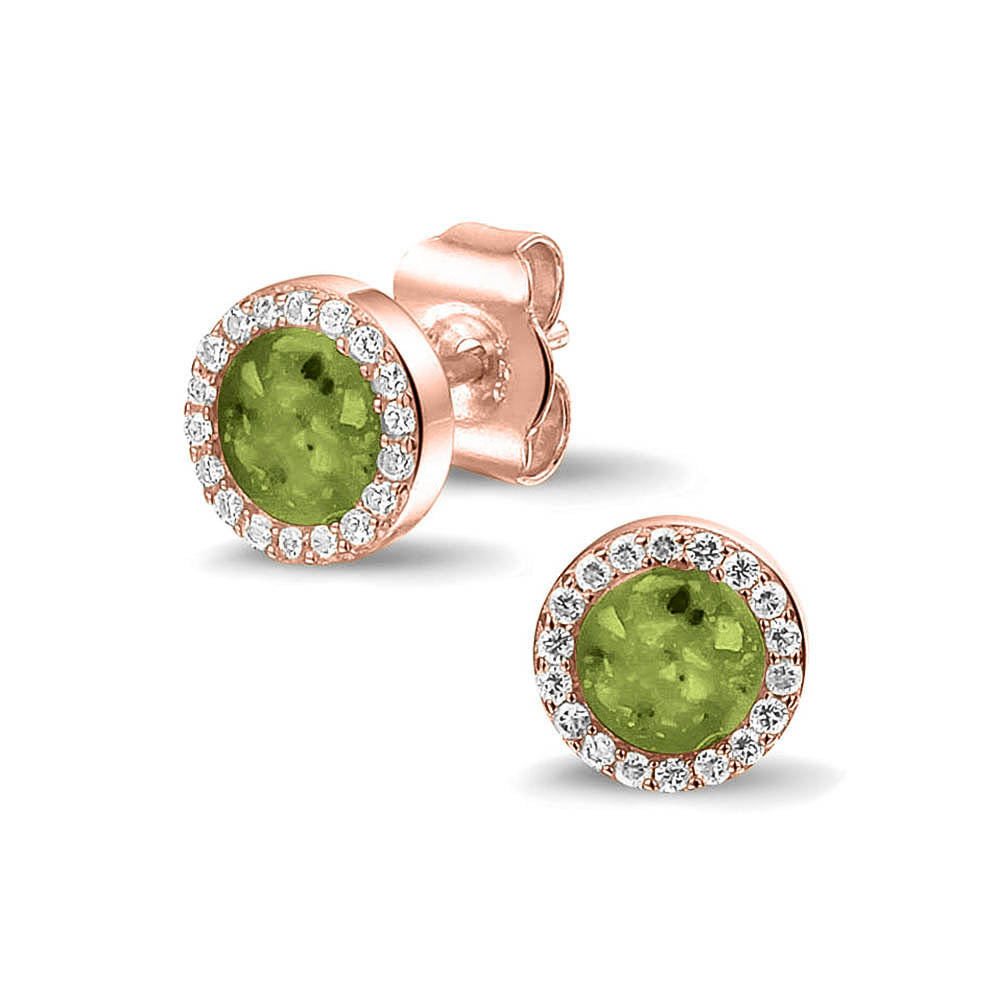 Oorstekers 8 mm rondom afgewerkt met zirkonia's zichtbaar gevuld met as of haar. Green