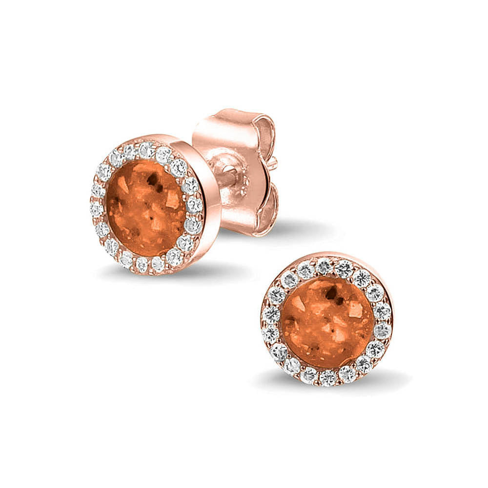 Oorstekers 8 mm rondom afgewerkt met zirkonia's zichtbaar gevuld met as of haar. Orange