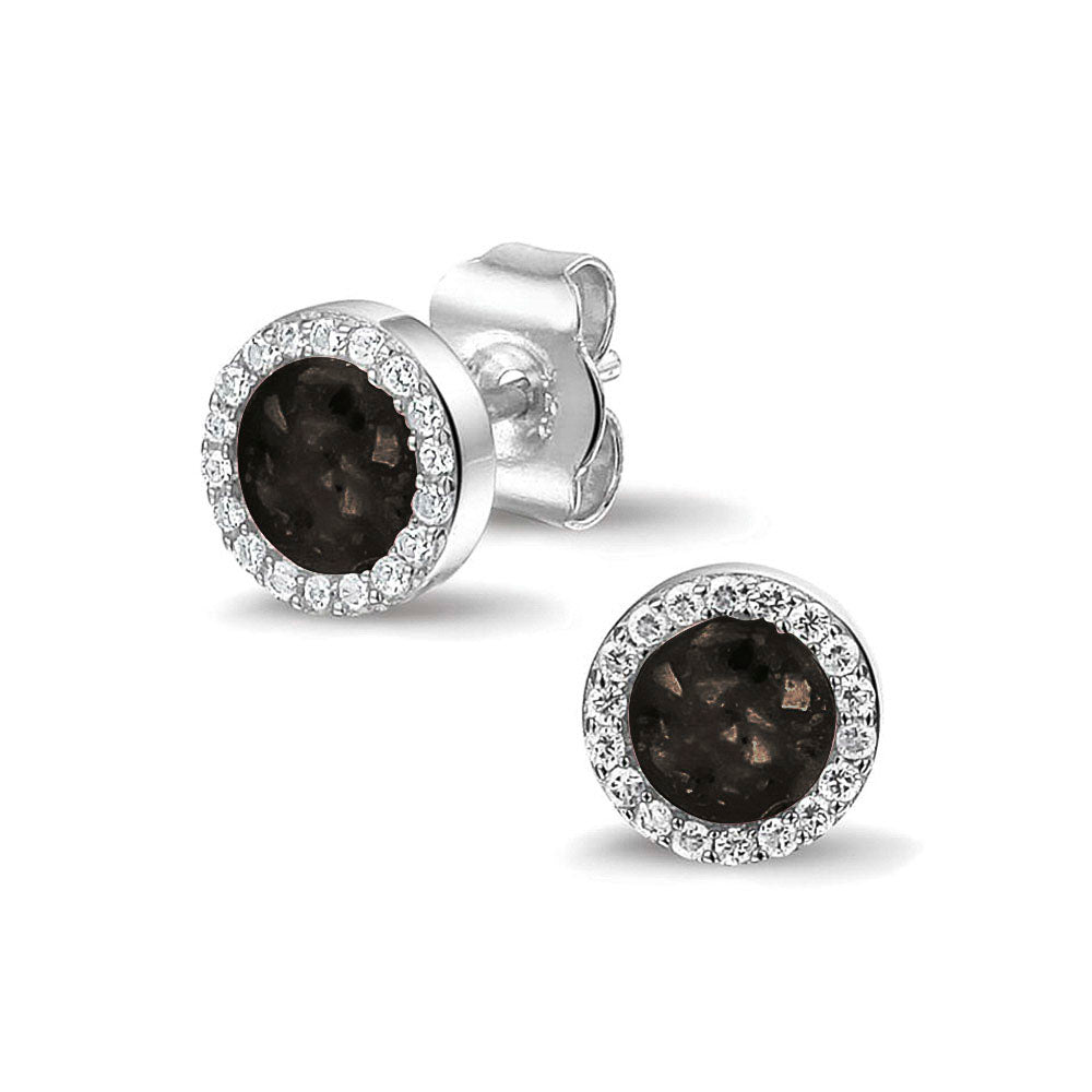 Oorstekers 8 mm rondom afgewerkt met zirkonia's zichtbaar gevuld met as of haar. Black