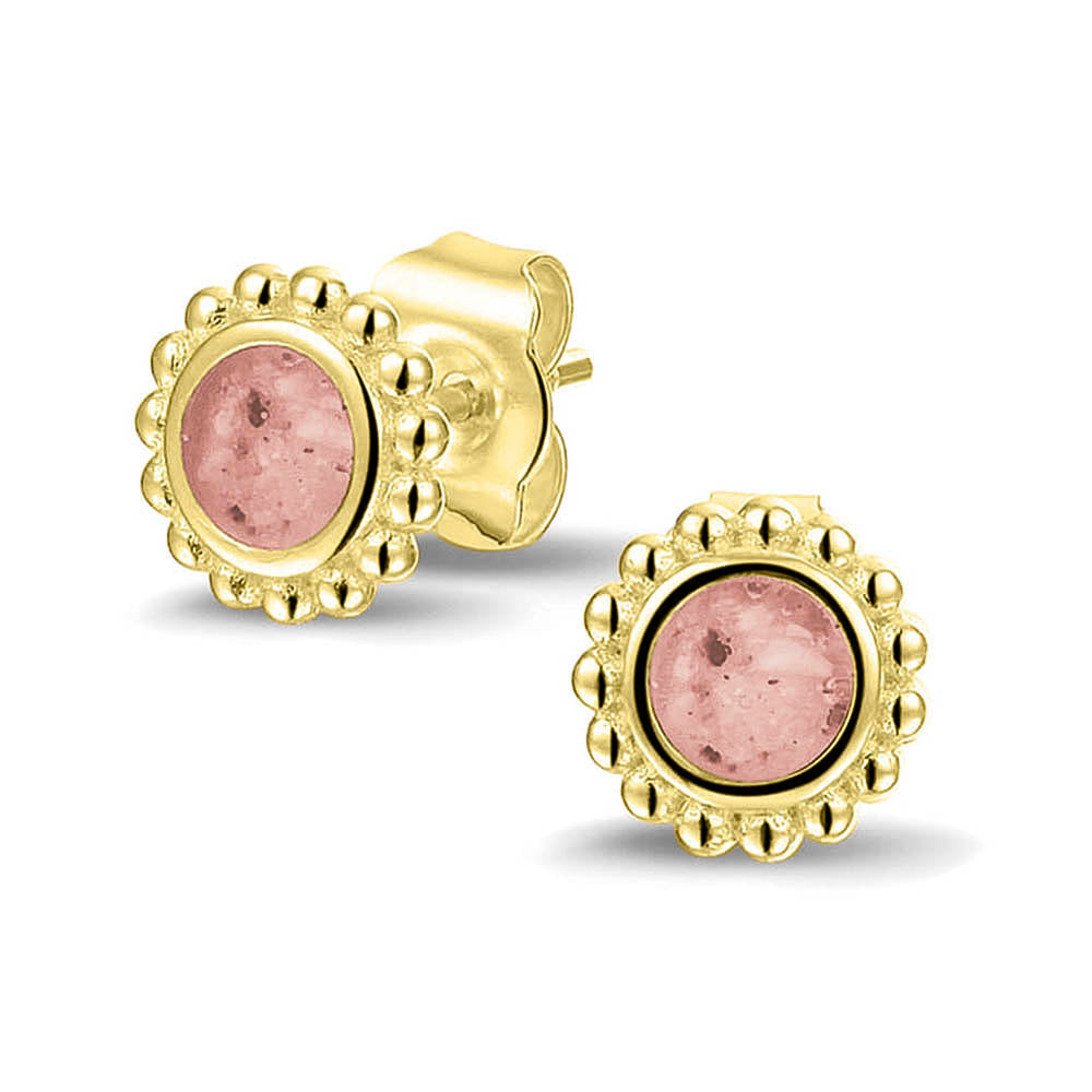 Twee stuks ronde oorstekers 8 mm zichtbaar gevuld met as of haar. Blush