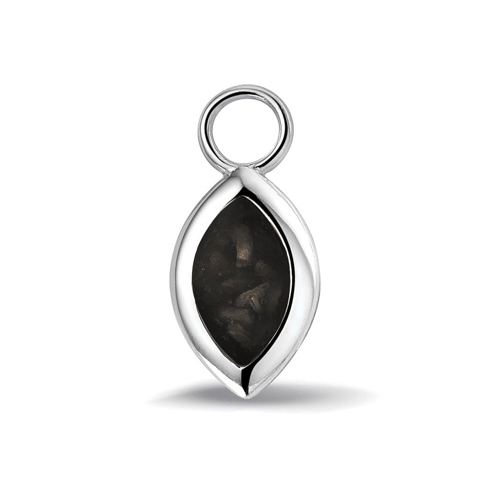 Oorhangers 21 mm lang die aan de voorzijde zichtbaar gevuld worden met as of haar. black.