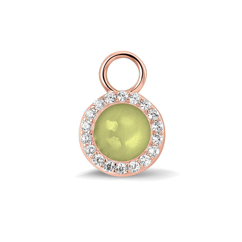 Oorhangers 17 mm lang, rondom afgewerkt met zirkonia's, aan de voorzijde zichtbaar gevuld met as of haar. olive. 