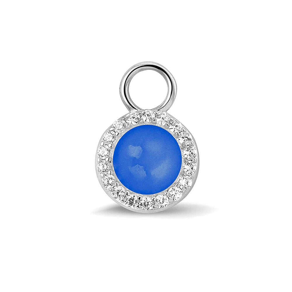 Oorhangers 17 mm lang, rondom afgewerkt met zirkonia's, aan de voorzijde zichtbaar gevuld met as of haar. blue.