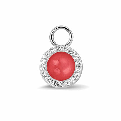 Oorhangers 17 mm lang, rondom afgewerkt met zirkonia's, aan de voorzijde zichtbaar gevuld met as of haar. red.