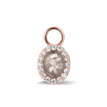Ovaal gevormde oorhangers, 18 mm lang rondom afgewerkt met zirkonia's, aan de voorzijde zichtbaar gevuld met as of haar.silver
