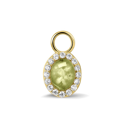 Ovaal gevormde oorhangers, 18 mm lang rondom afgewerkt met zirkonia's, aan de voorzijde zichtbaar gevuld met as of haar. Olive