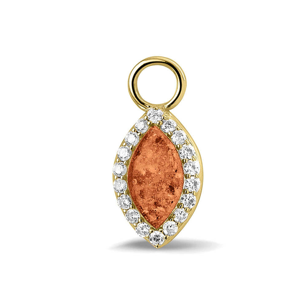 Oorhangers 21 mm lang,rondom afgewerkt met zirkonia's  aan de voorzijde zichtbaar gevuld met as of haar. Orange