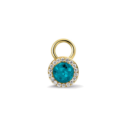 Oorhangers 8 mm diameter, rondom afgewerkt met zirkonia's, aan de voorzijde zichtbaar gevuld met as of haar. Turquoise