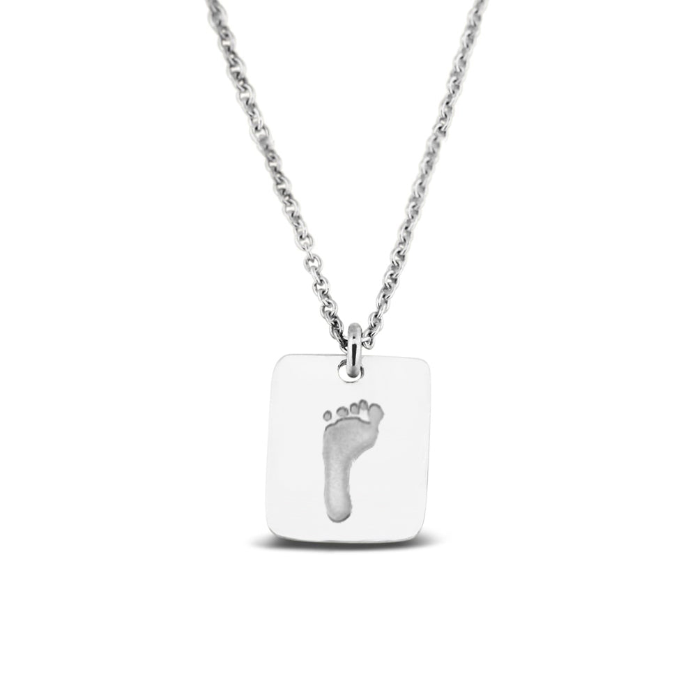 Hanger witgoud voorzien van een gravure uit collectie gedenksieraden. Witgoud