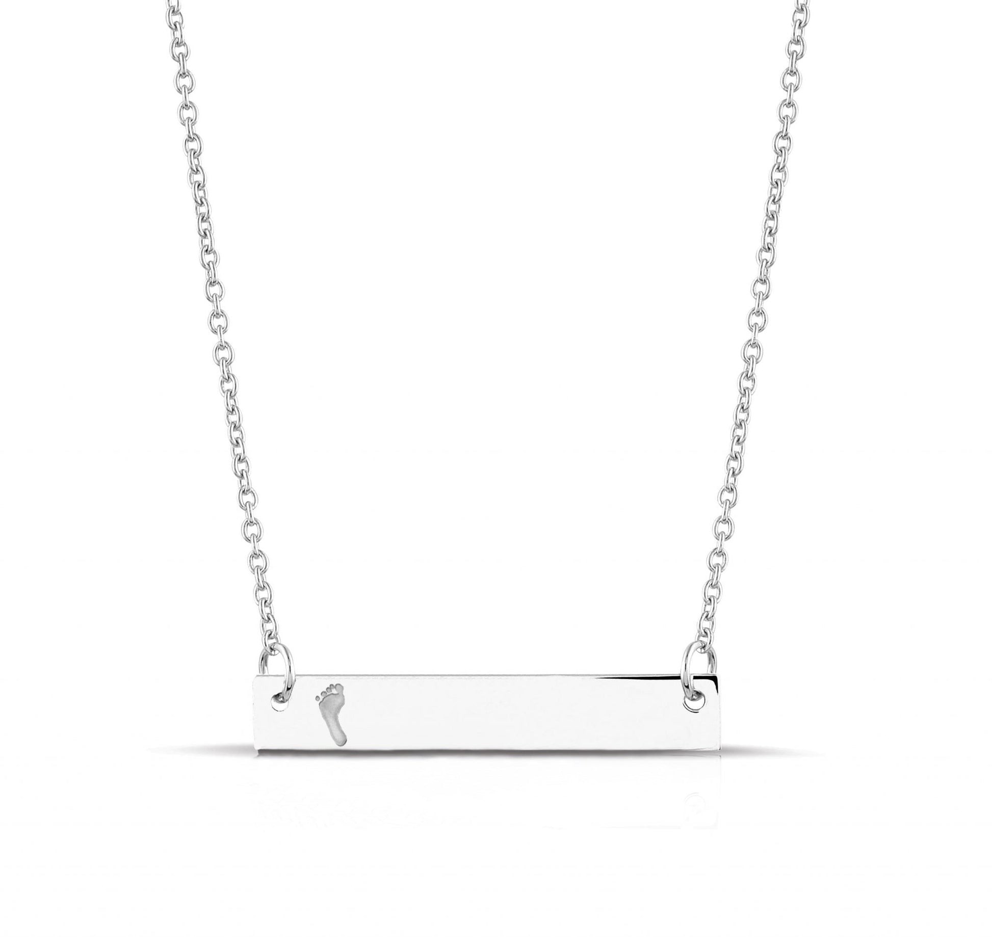 Hanger witgoud voorzien van een gravure uit collectie gedenksieraden. witgoud