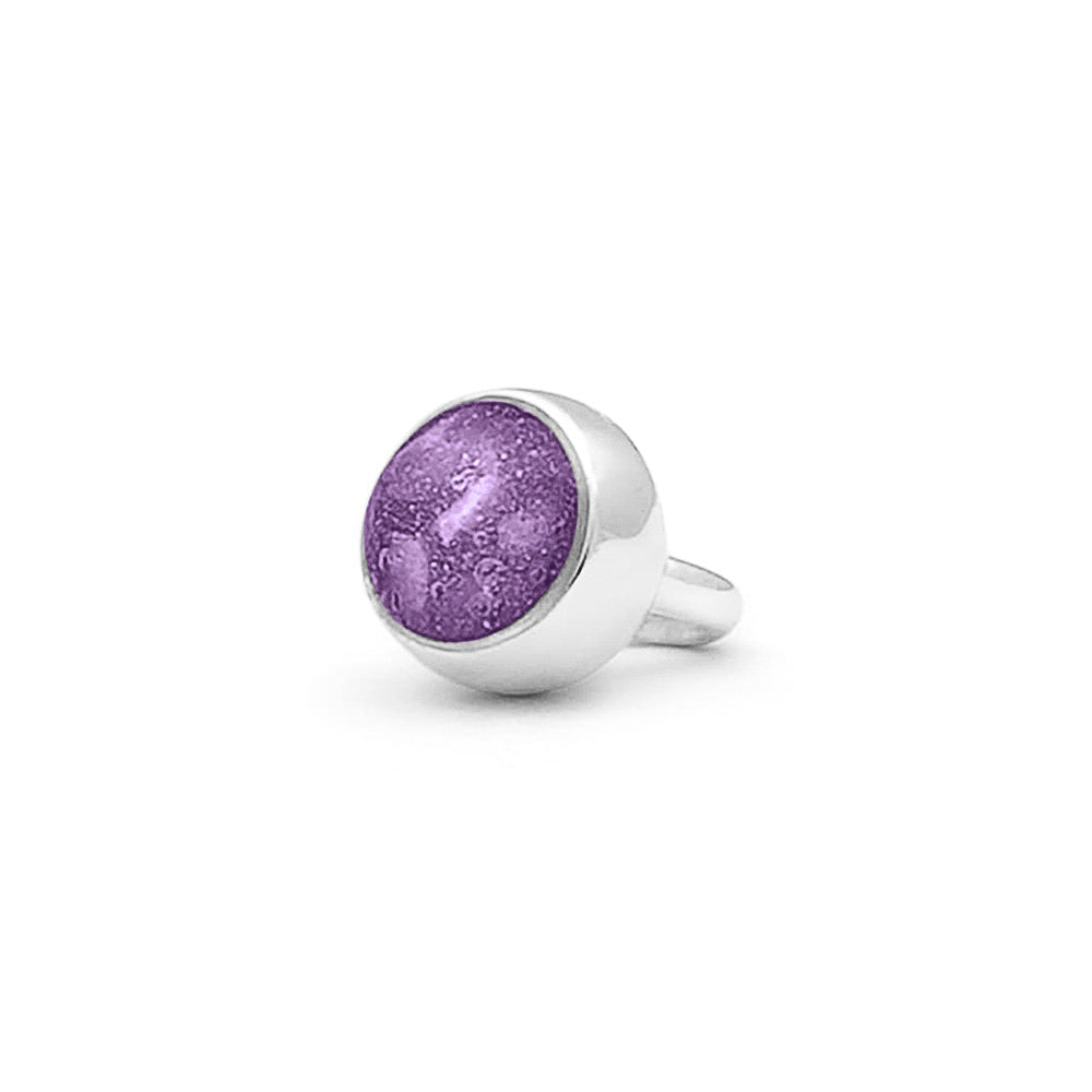 Subtiele charm als gedenksieraad gevuld met as, haar of moedermelk. Purple
