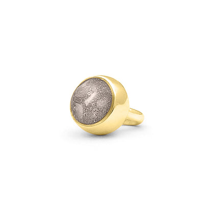 Subtiele charm als gedenksieraad gevuld met as, haar of moedermelk. Silver