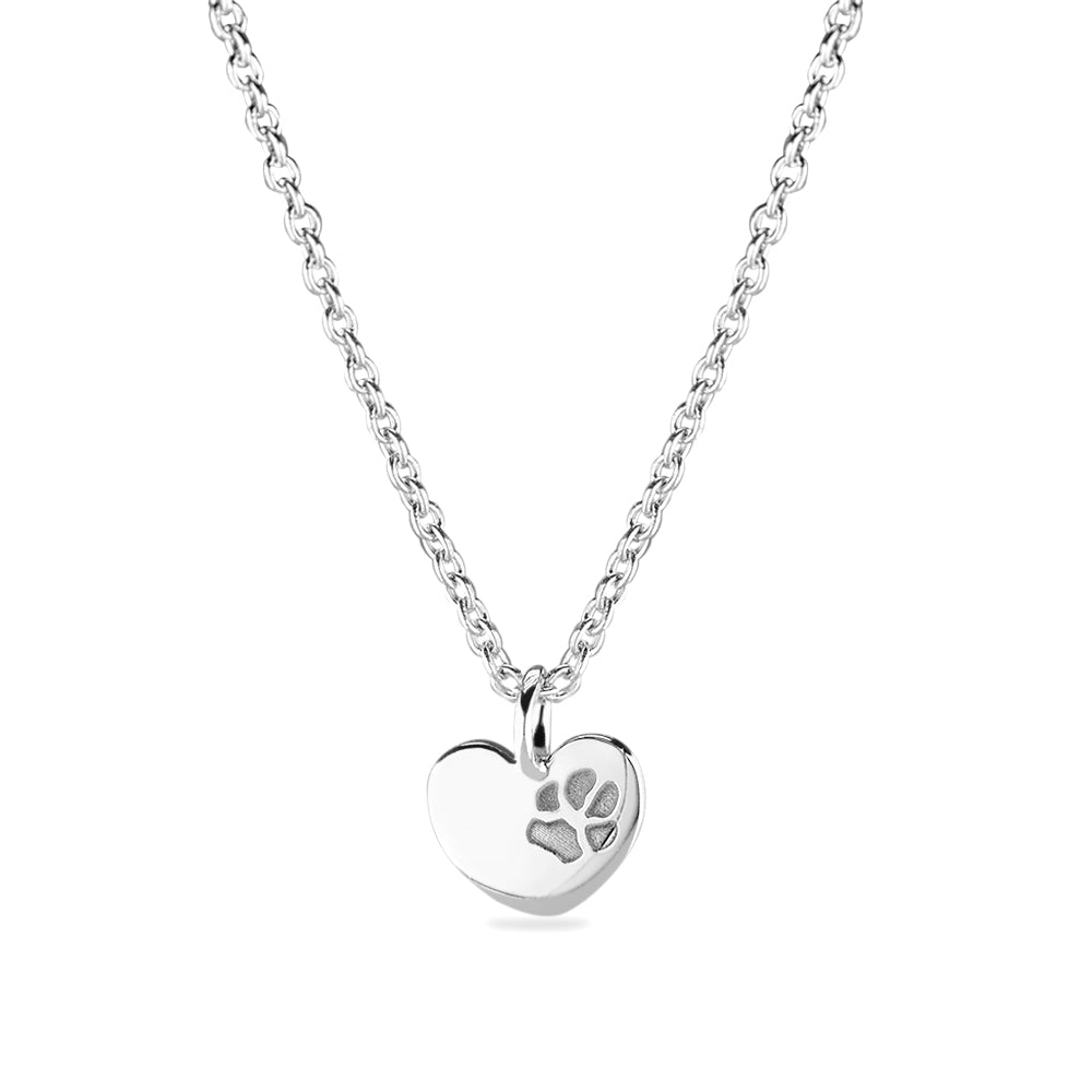 Hanger witgoud hart voorzien van een gravure uit collectie gedenksieraden. witgoud