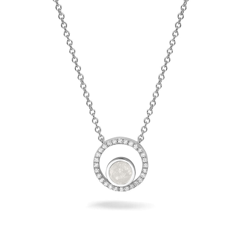 Ashanger, gedenksieraad, waar as en haar in verwerkt wordt. White