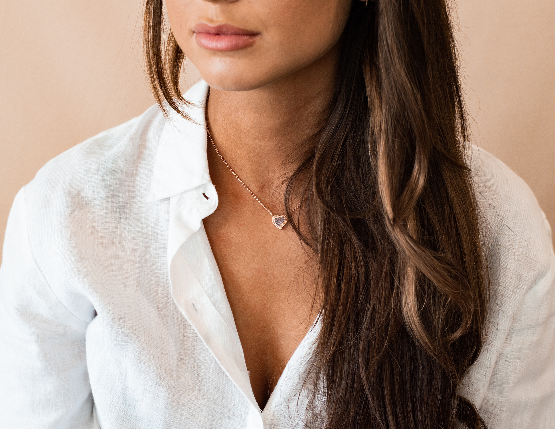 Ashanger hart, gedenksieraad, waar as en haar in verwerkt wordt.alle