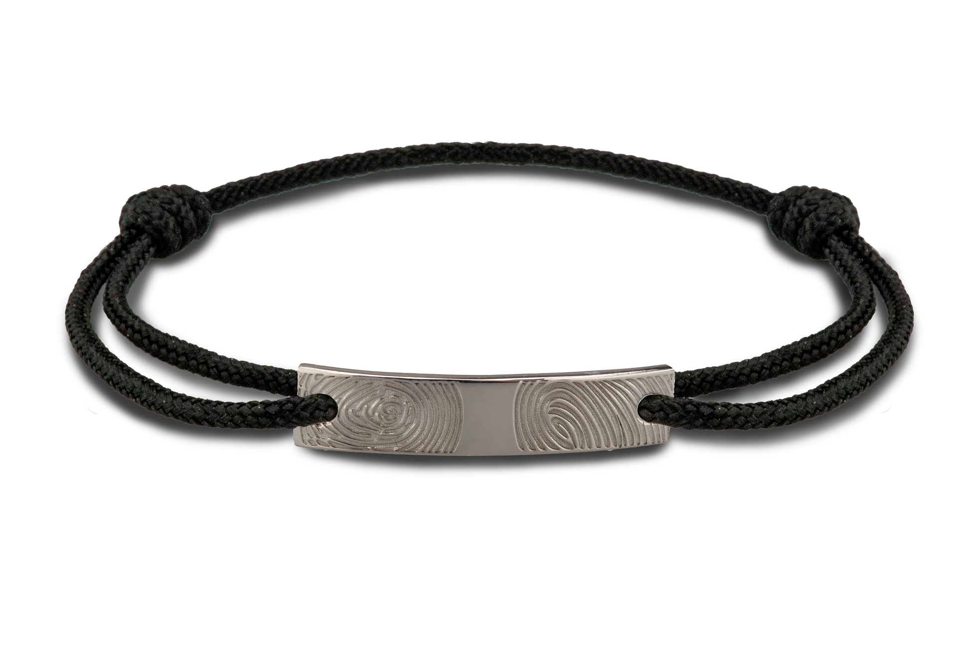 Para koord armband, met graveerplaatje aan de voorzijde. Witgoud