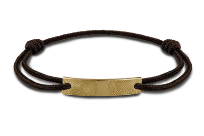 Para koord armband, met graveerplaatje aan de voorzijde. Geelgoud