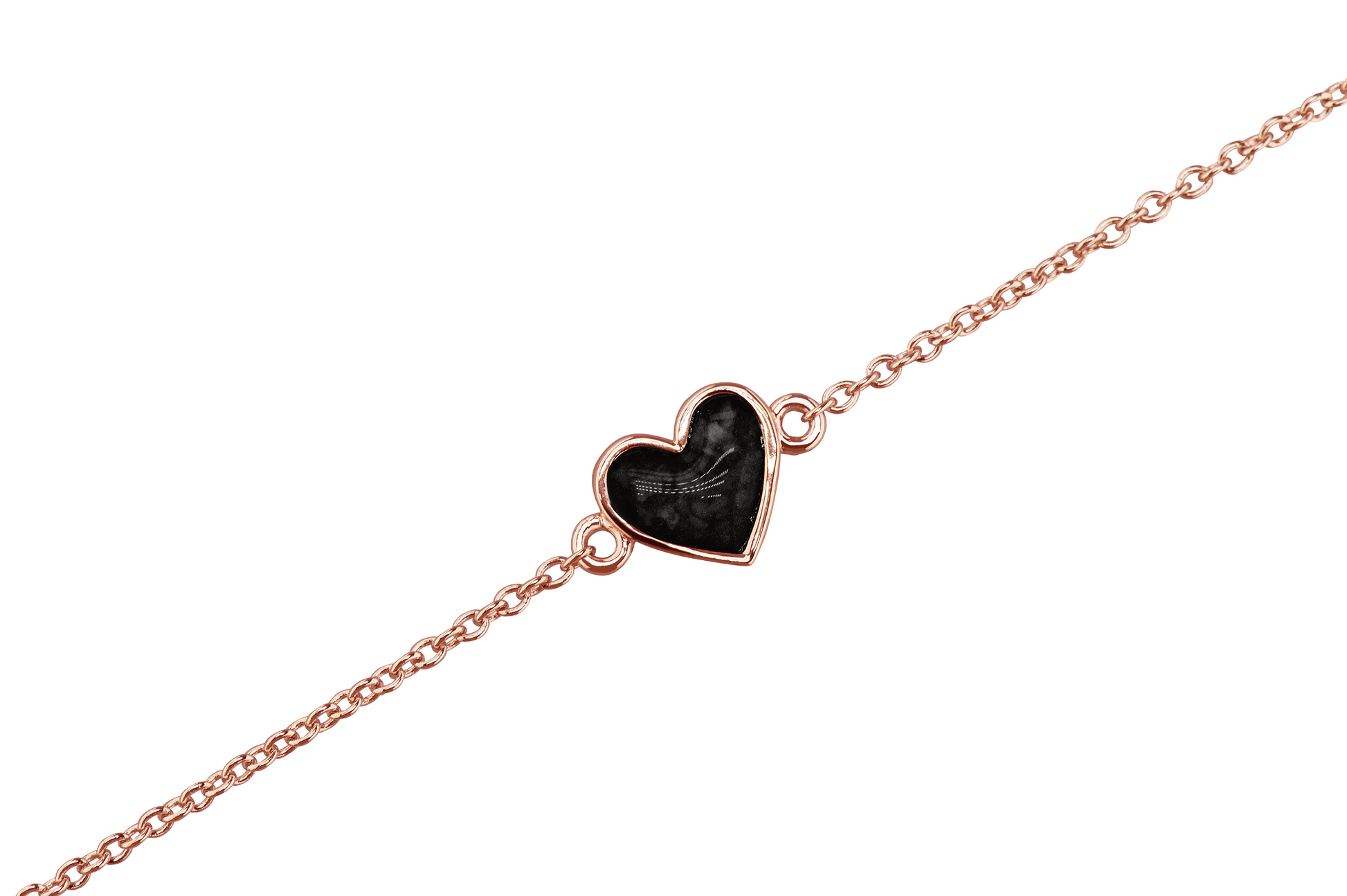 as armband met hartje als gedenksieraad. Black