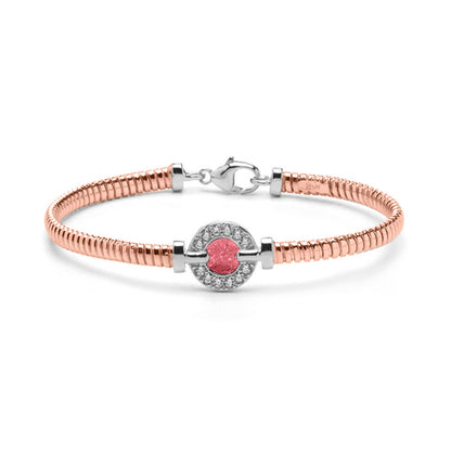 Zilveren vergulde as armband afgewerkt rondom met zirkonia's. soft