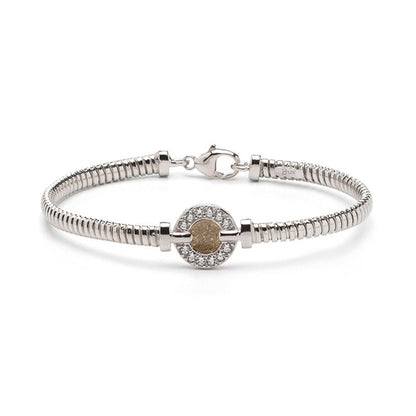 Zilveren as armband met ornamentje, dat gevuld kan worden met as. Transparent