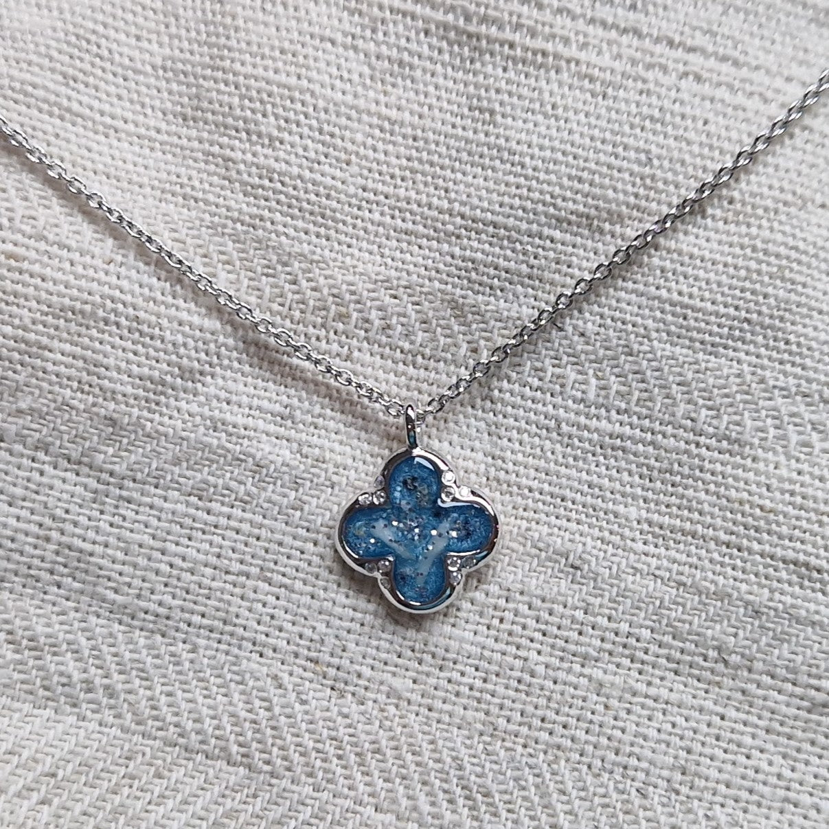 Ashanger als gedenksieraad, klavertje vier.alle