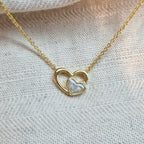 Ashanger hart, gedenksieraad, waar as en haar in verwerkt wordt.alle