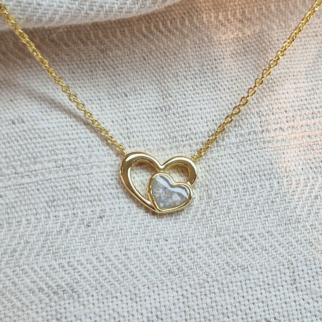 Ashanger hart, gedenksieraad, waar as en haar in verwerkt wordt.alle