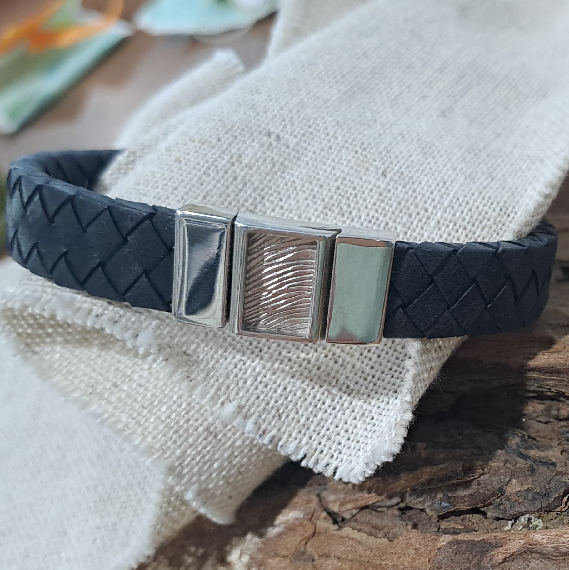 Lederen armband voorzien van vingerafdruk,alle