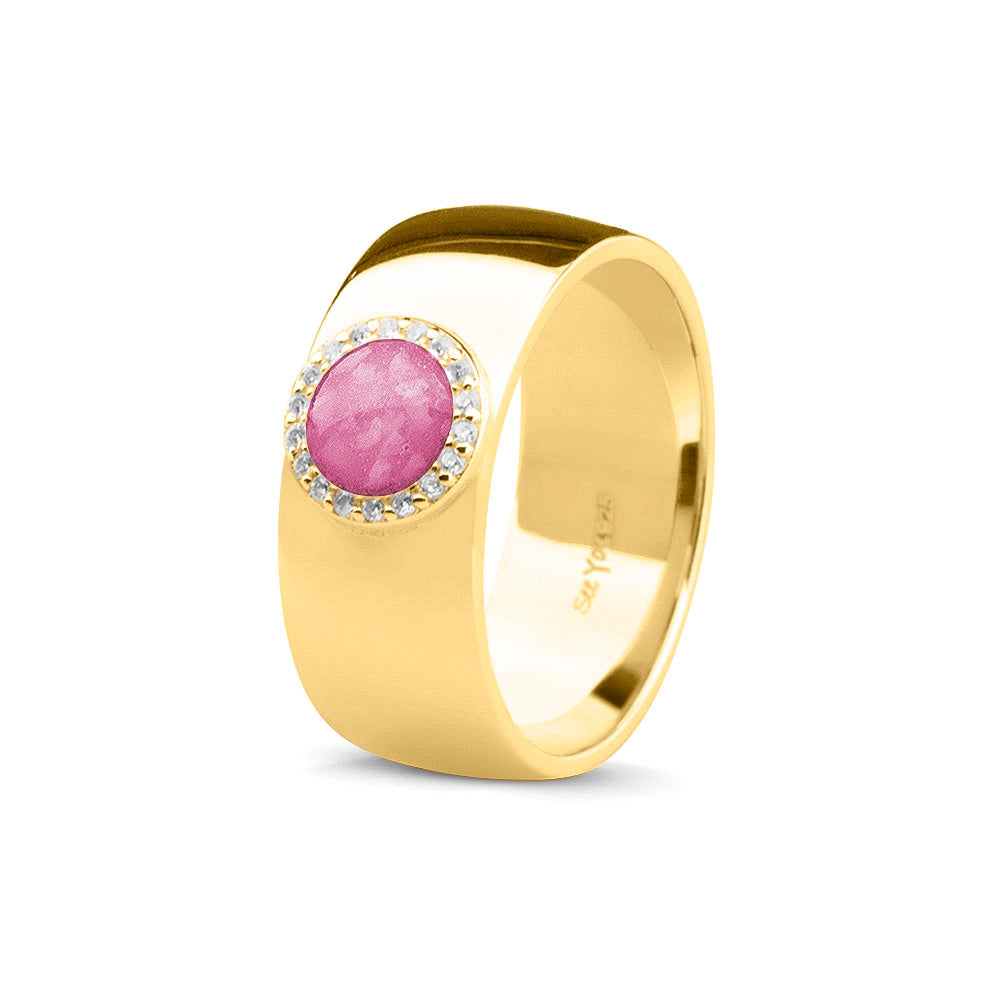 Gladde ring 8 mm uit onze serie gedenksieraden, waar aan de bovenzijde zichtbaar as of haar verwerkt wordt in een rondje, rondom gezet met zirkonia's of diamanten naar keuze. Fluo