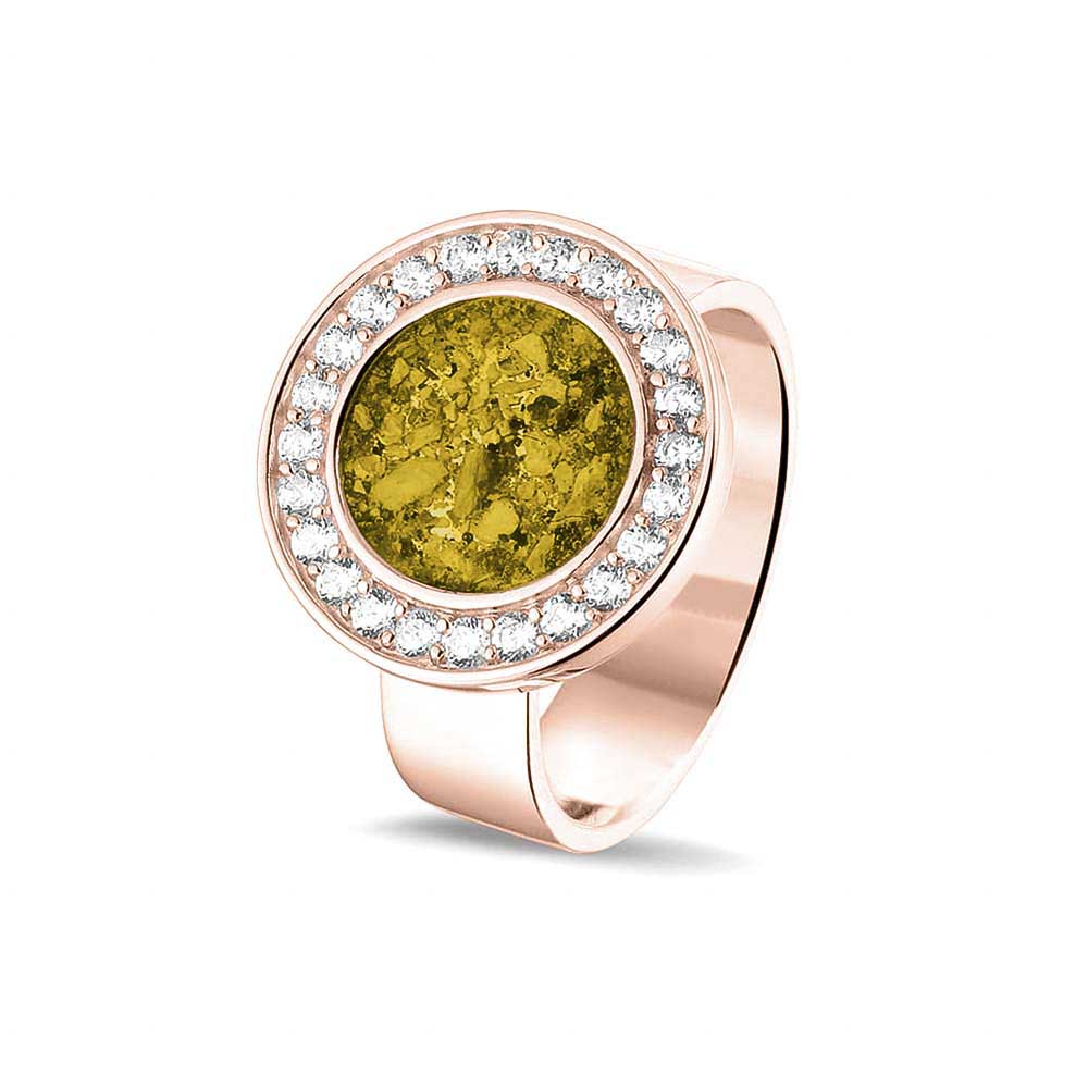  Asring 6 mm uit onze serie gedenksieraden, waar aan de bovenzijde zichtbaar as of haar verwerkt wordt in een rondje, rondom gezet met zirkonia's of diamanten naar keuze. Yellow