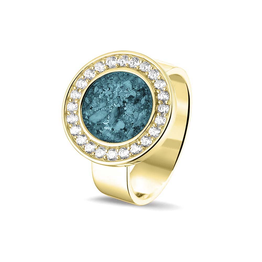 Asring 6 mm uit onze serie gedenksieraden, waar aan de bovenzijde zichtbaar as of haar verwerkt wordt in een rondje, rondom gezet met zirkonia's of diamanten naar keuze. Turquoise