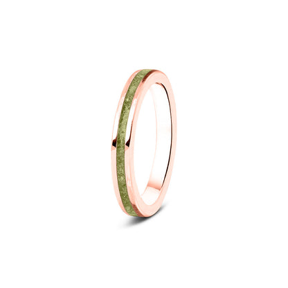 Gedenksieraad, ring 3 mm rondom zichtbaar gevuld met as of haar. Het vullen en sealen met onze speciale hars wordt in onze ambachtelijke edelsmederij gedaan. Olive