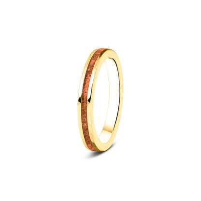 Gedenksieraad, ring 3 mm rondom zichtbaar gevuld met as of haar. Het vullen en sealen met onze speciale hars wordt in onze ambachtelijke edelsmederij gedaan. Orange