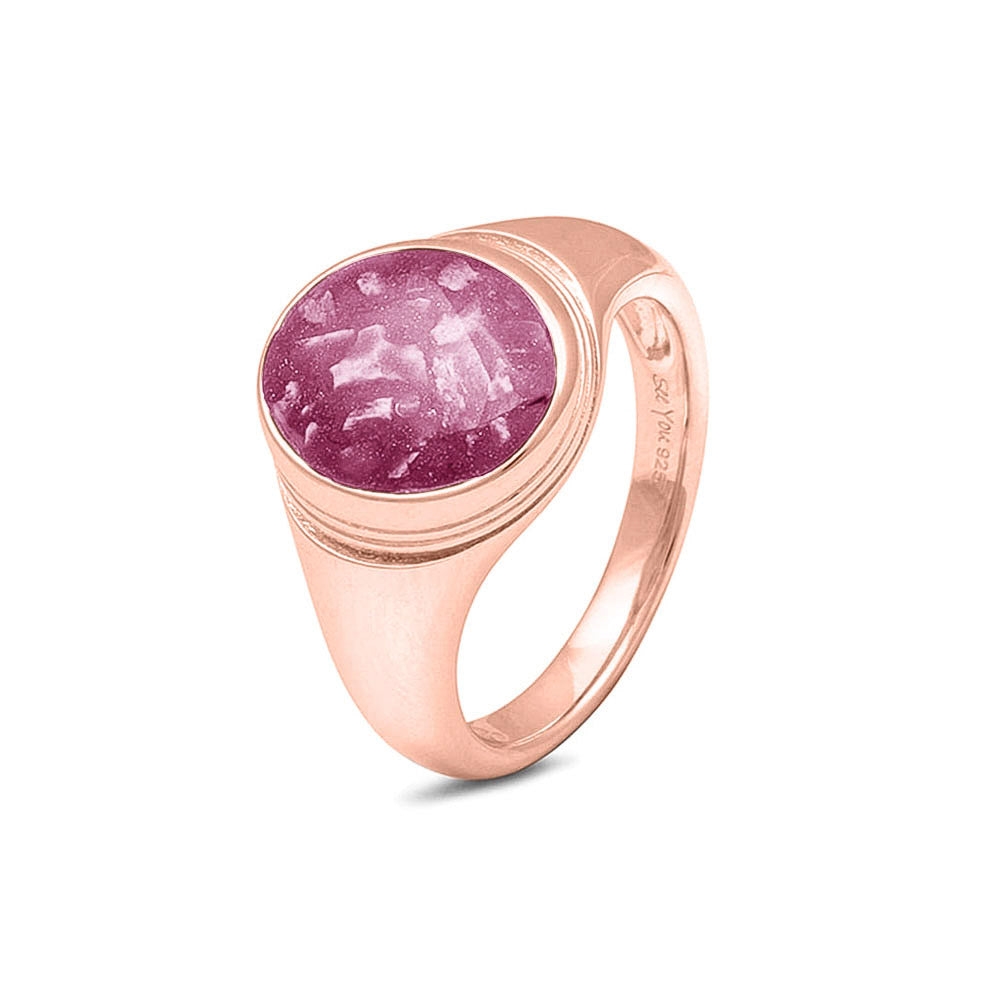 Ovale zegelring waar as of haar  in verwerkt wordt, een prachtig gedenksieraad. Fluo