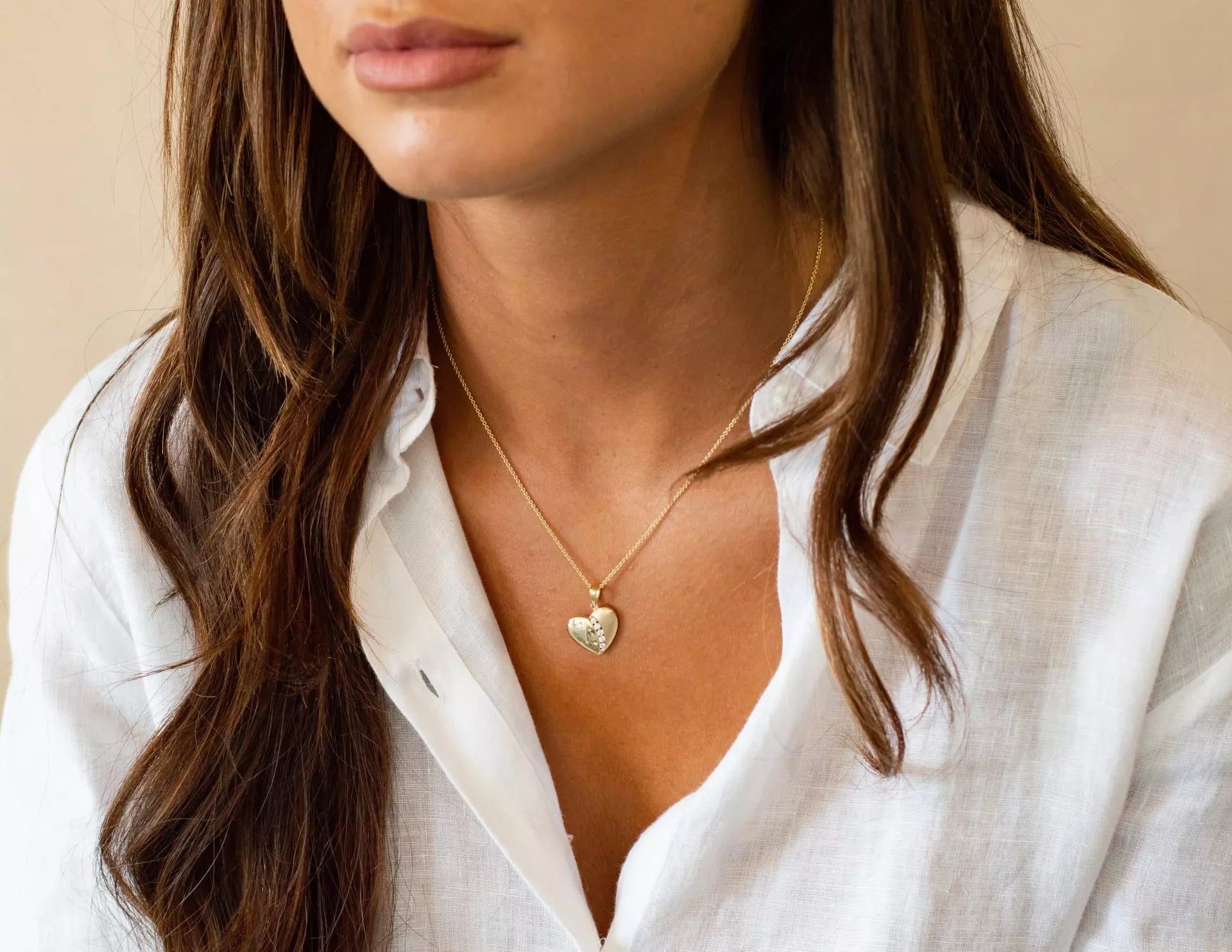 Ashanger hart, gedenksieraad, waar as en haar in verwerkt wordt.alle