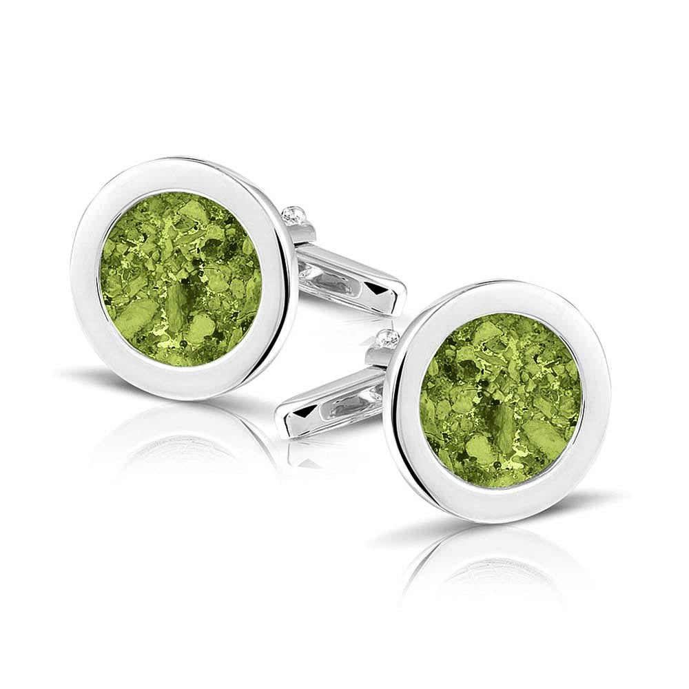 Ronde manchetknopen met as, zichtbaar gevuld, als herinneringssieraad. Green