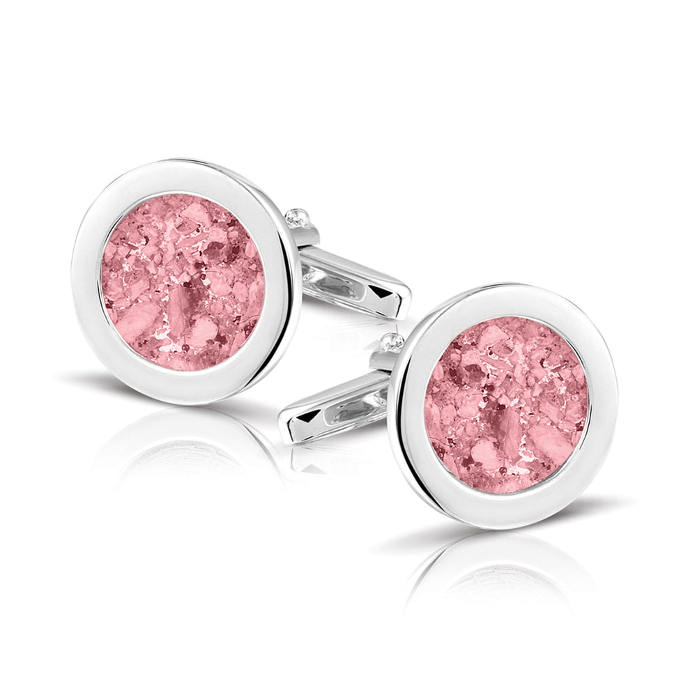 Ronde manchetknopen met as, zichtbaar gevuld, als herinneringssieraad. Soft