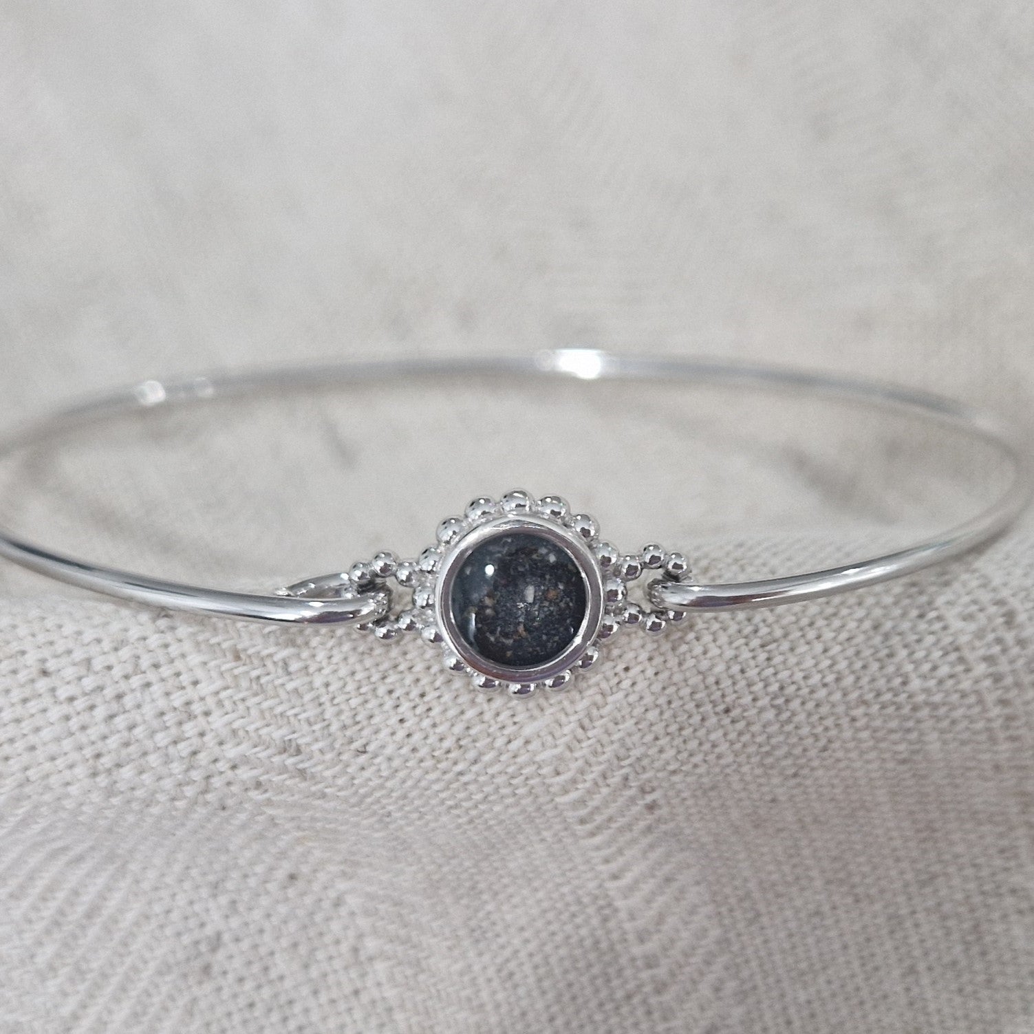 Zilveren as armband met as, haar of moedermelk,alle