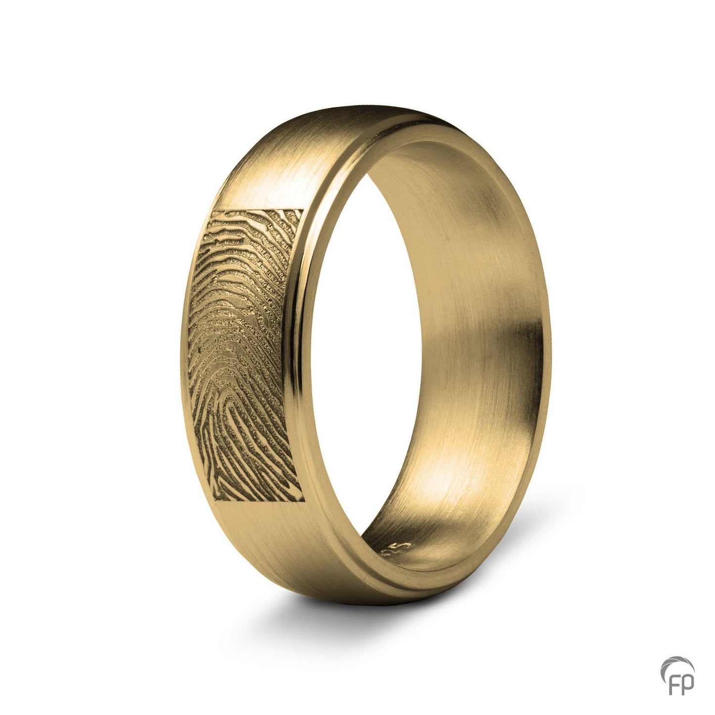 Deze ring van 6 mm breedte met vingerafdruk, heeft een stijlvol en strak design. Het is een tijdloos gedenksieraad met een afwerking naar keuze in glans of matte look. 