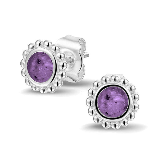Twee stuks ronde oorstekers 8 mm zichtbaar gevuld met as of haar. Purple
