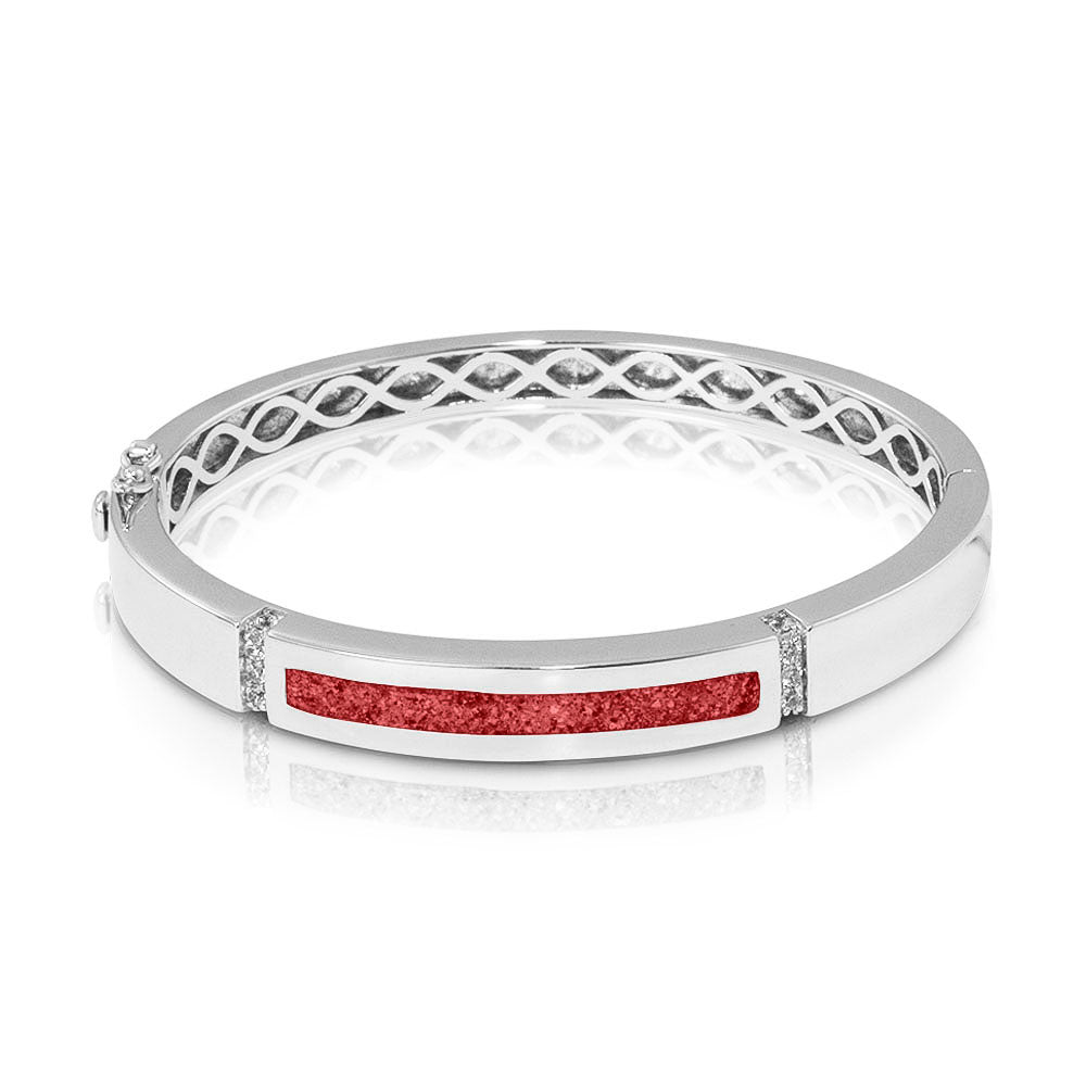 Zilveren as armband die gevuld kan worden met as of haar. Red