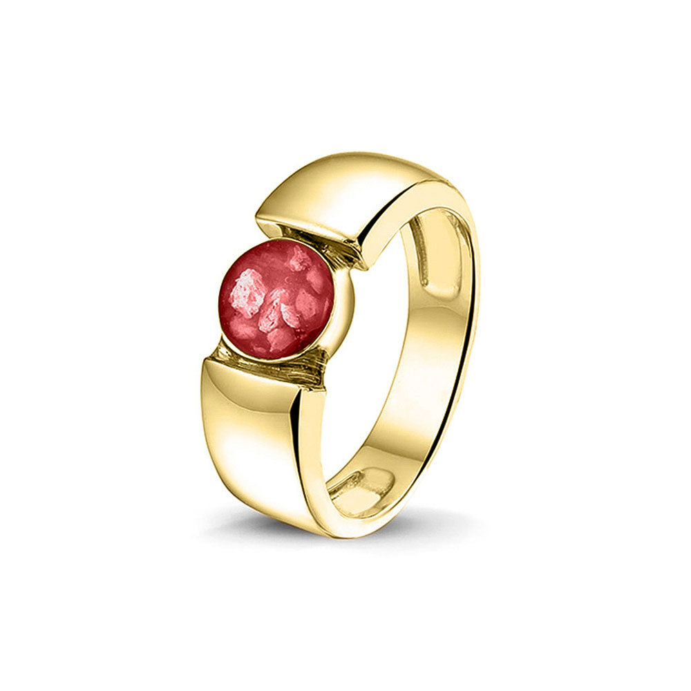 Ring 7.5 mm uit onze serie gedenksieraden, waar zichtbaar as of haar (of eventueel melktandjes of moedermelk) verwerkt wordt in het ronde ornament. Red