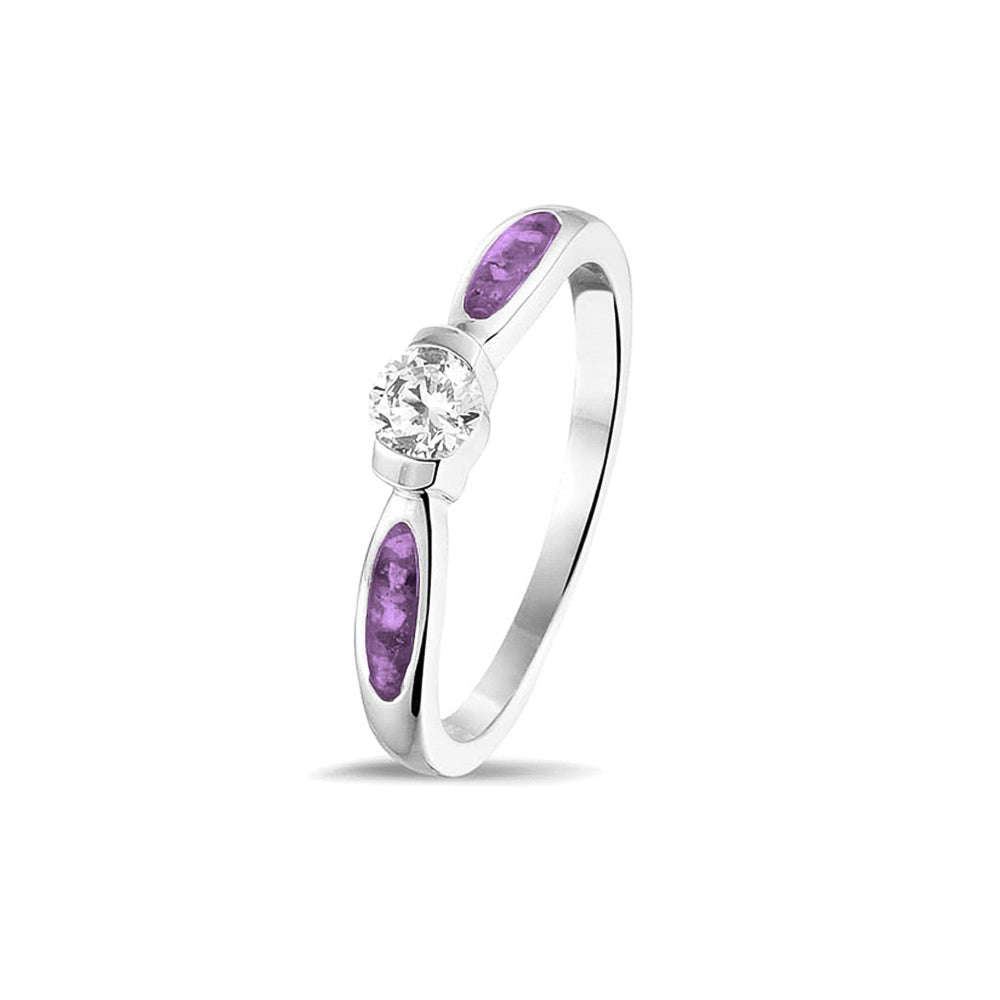  Gedenksieraad, ring 3 mm met edelsteen naar keuze, geflankeerd door twee compartimenten waar zichtbaar as of haar  in verwerkt wordt. Purple